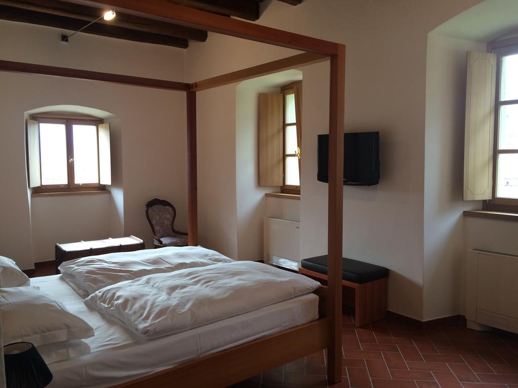 Relais Palazzo Lodron Hotell Rovereto  Rom bilde