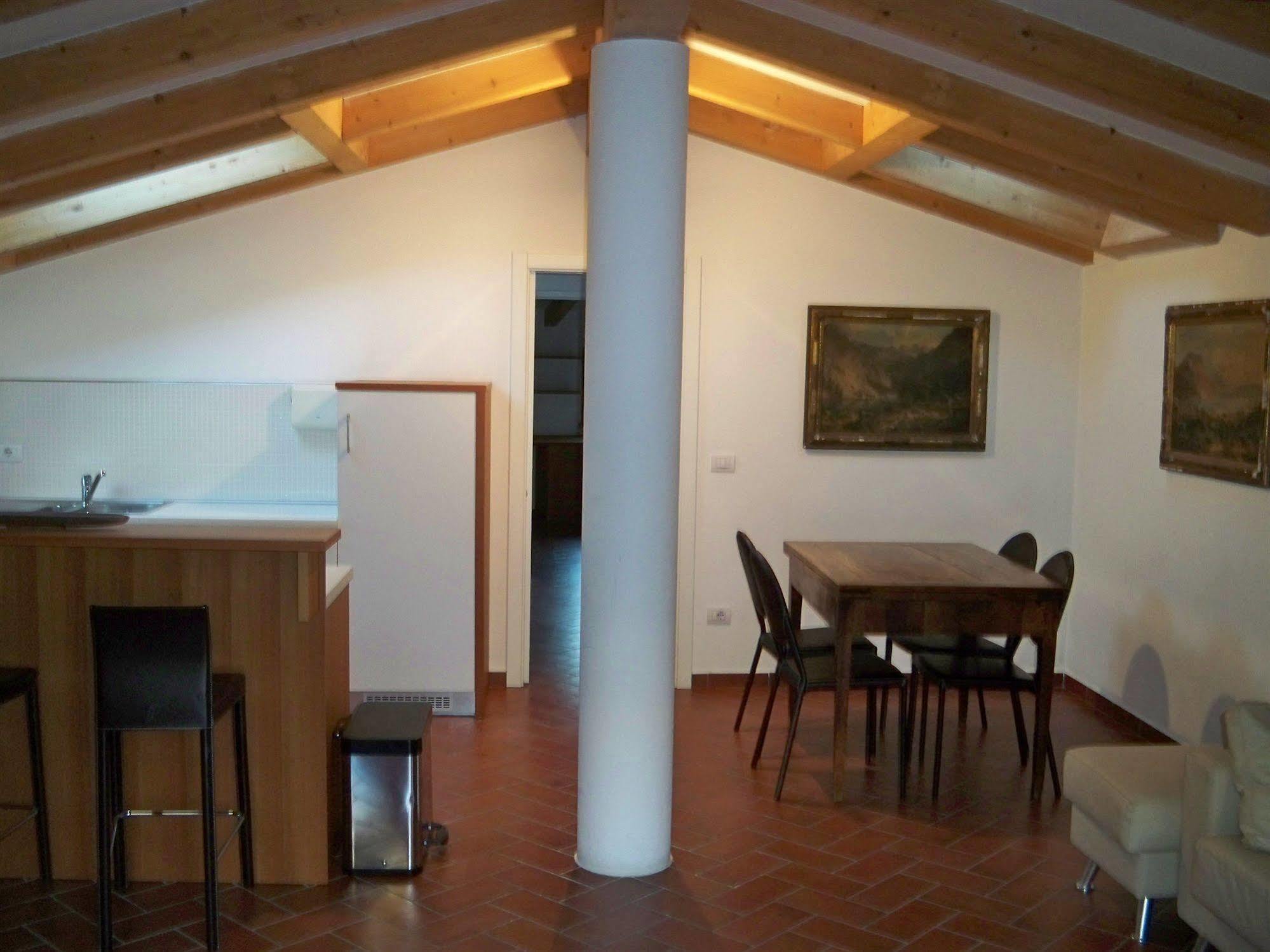 Relais Palazzo Lodron Hotell Rovereto  Eksteriør bilde
