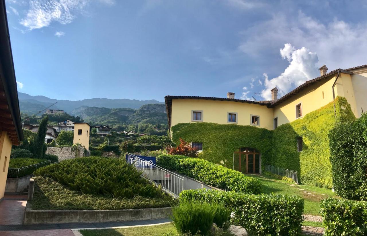 Relais Palazzo Lodron Hotell Rovereto  Eksteriør bilde