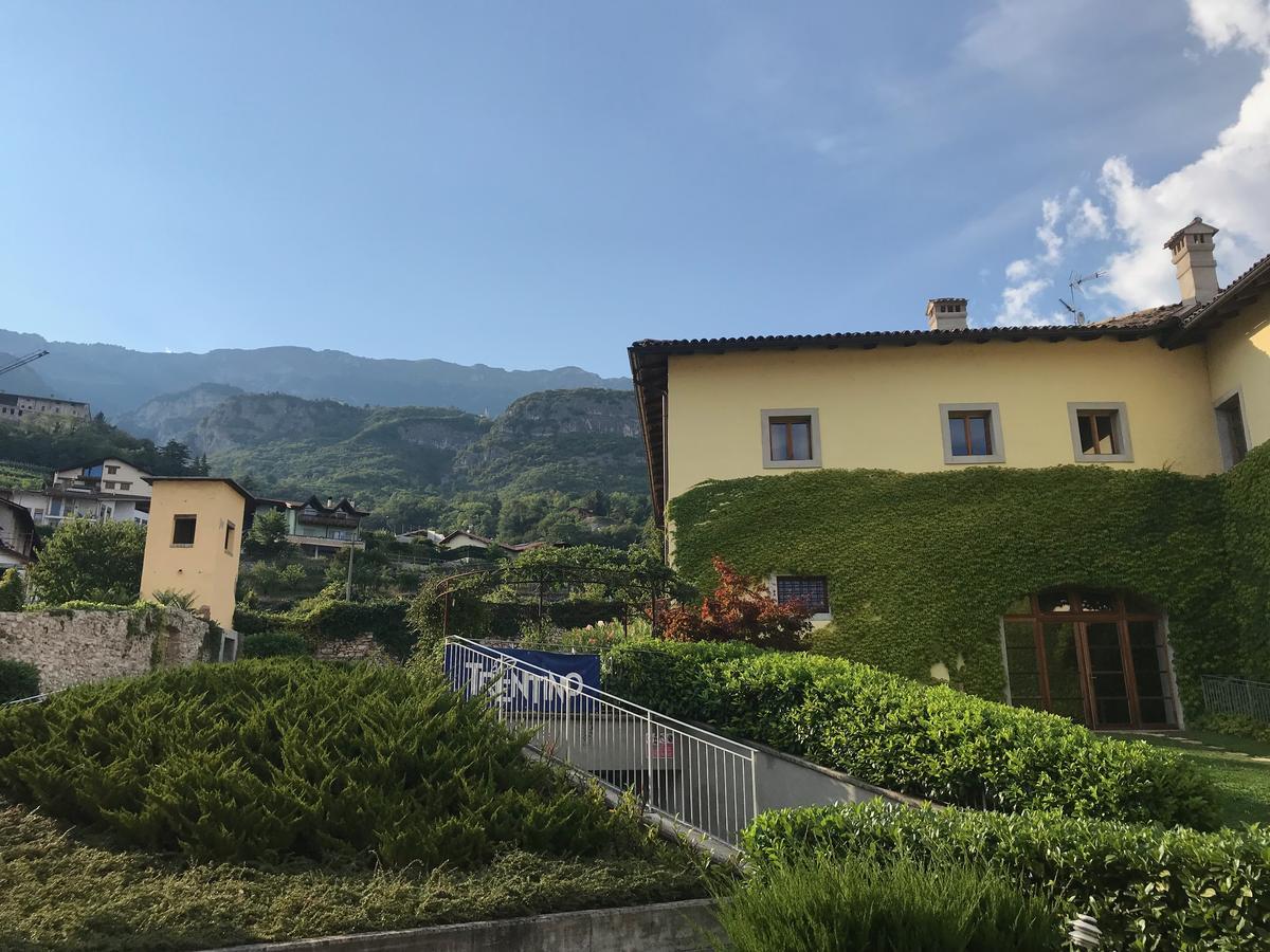 Relais Palazzo Lodron Hotell Rovereto  Eksteriør bilde